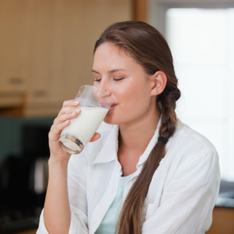drink milk to reduce your chances of early menopause